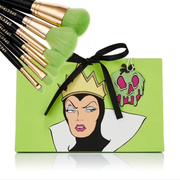 "Evil Queen" 6 Piece Brush Set - Picture 2 of 11